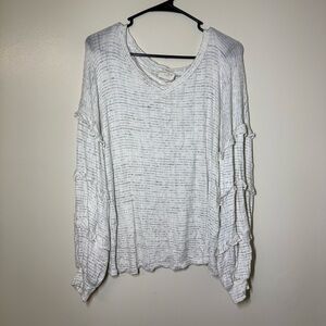 1.4.3. Story by Line Up Gray Ruffle Sleeve Top